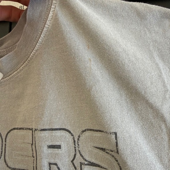 NFL Team Apparel Las Vegas Raiders T-Shirt Washed Grey Distressed Logo Mens XL - Picture 4 of 6
